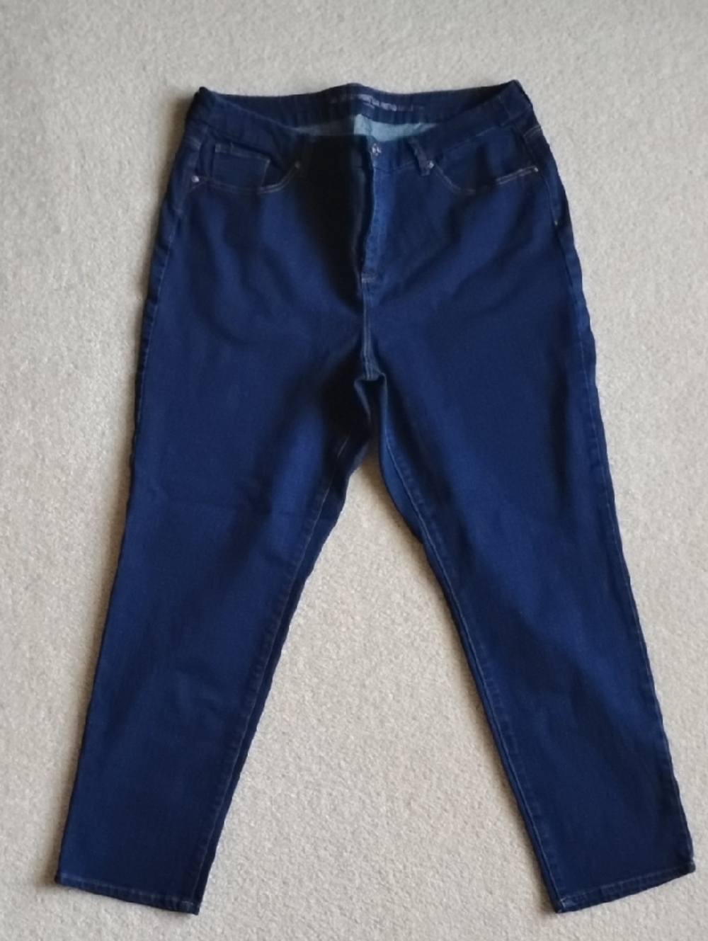 Women's Dark Blue Stretch Jeans
